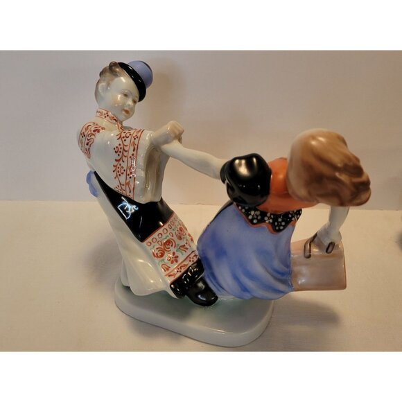 Herend Hungary Handpainted Porcelain Dancing Couple Folk Figurine - Picture 1 of 12